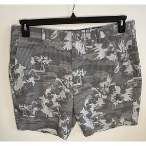 Tahoe River Silver Filigree Shorts Men's 36 Palm Tree Gray Camo Outdoor Resort